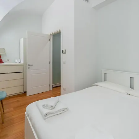 Lejlighed Modern Flat - Borgonuovo 23 Bologna